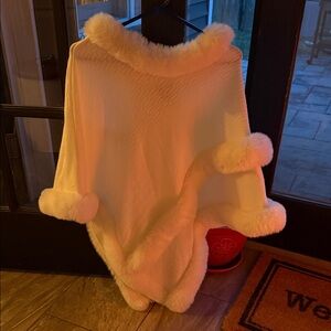 Luxurious Cream Poncho with Faux Fur Accents
